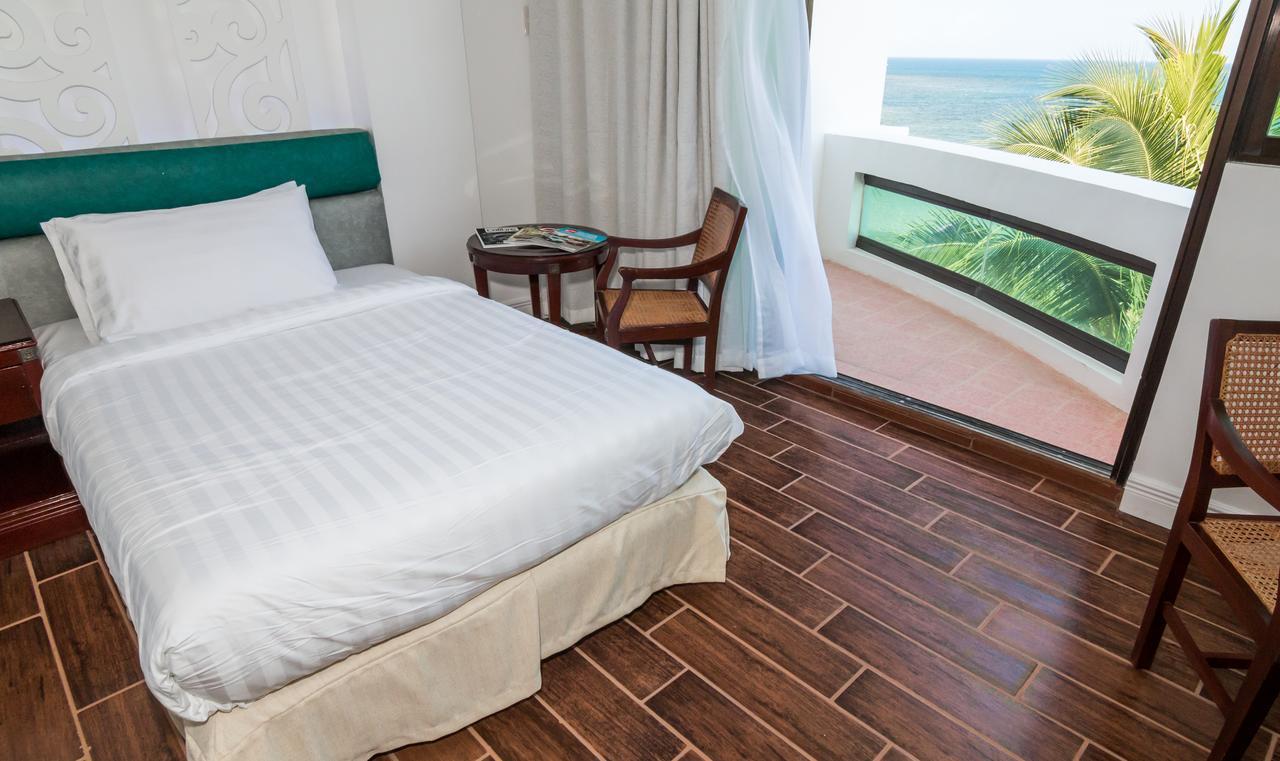 Vitalis White Sands Hotell Santiago  Rom bilde